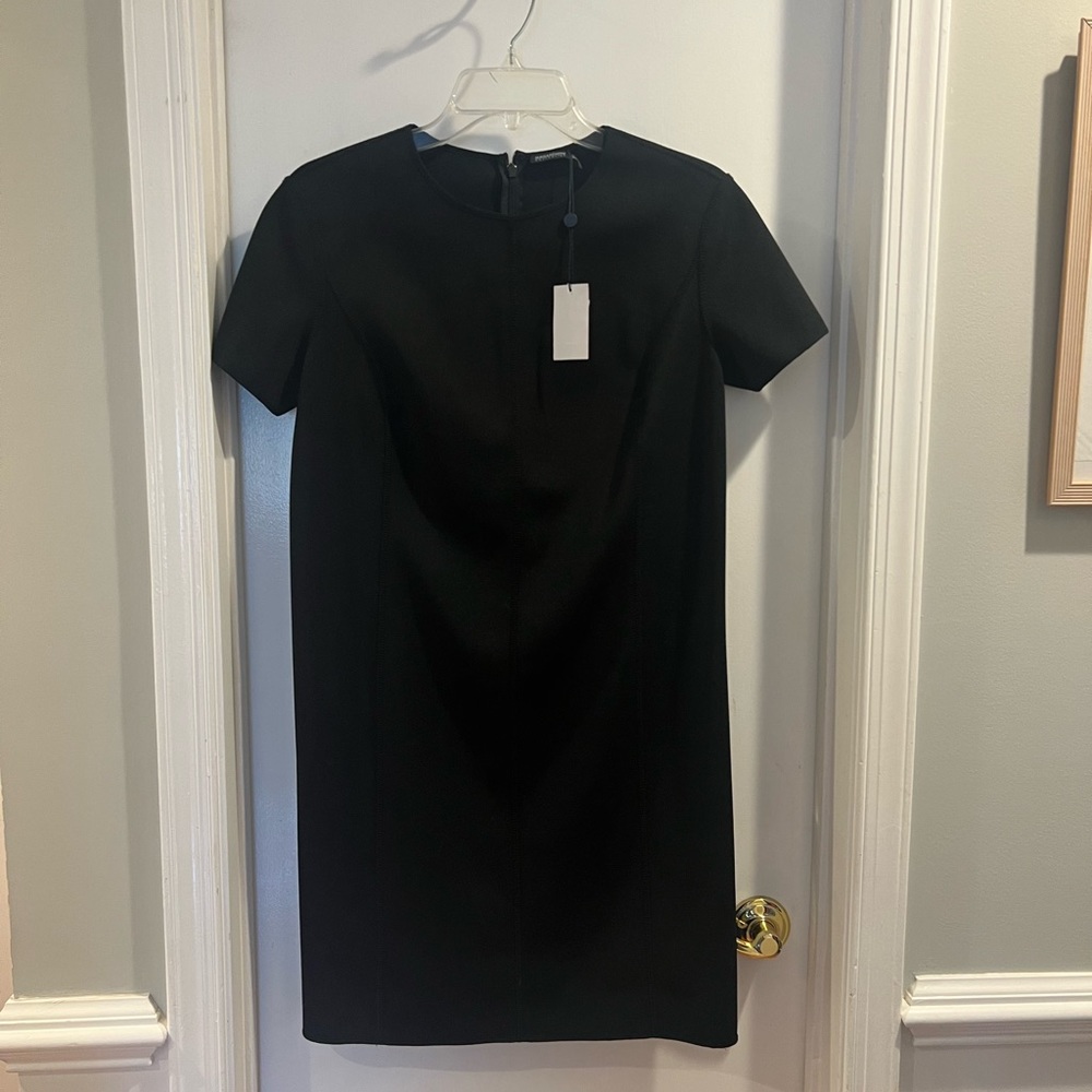 NWT Black Short-sleeve dress